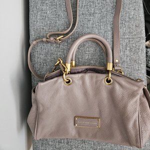 Marc Jacobs pebbled leather satchel in mink (grey)